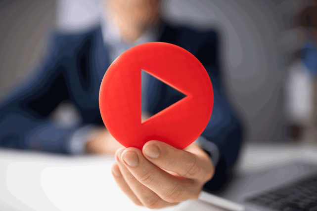 How to make videos for your business without breaking the bank!